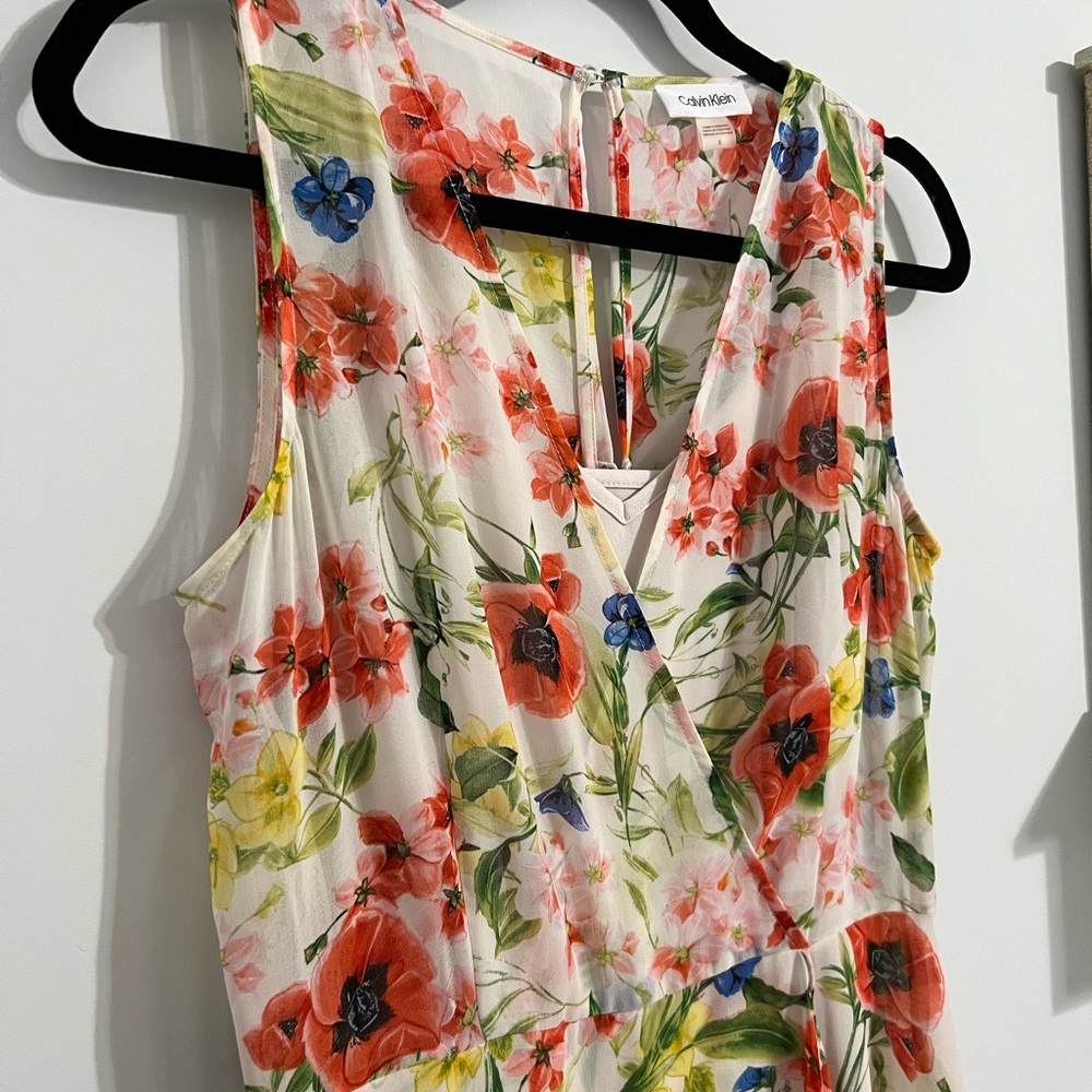 Calvin Klein Floral High Low Flowy Dress in Size 6
